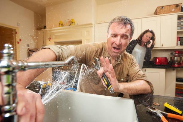 Best Emergency water damage restoration  in Keansburg, NJ